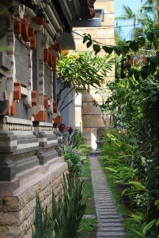 Lotus Tirta Seminyak Hotell Eksteriør bilde